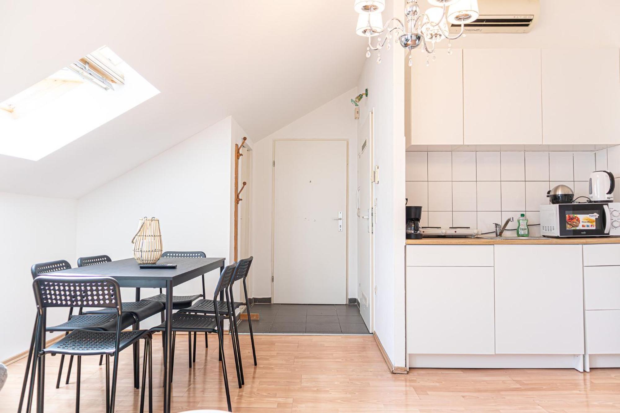 Spacious 2Br Apt Great Location - Near Schoenbrunn Wien Eksteriør bilde