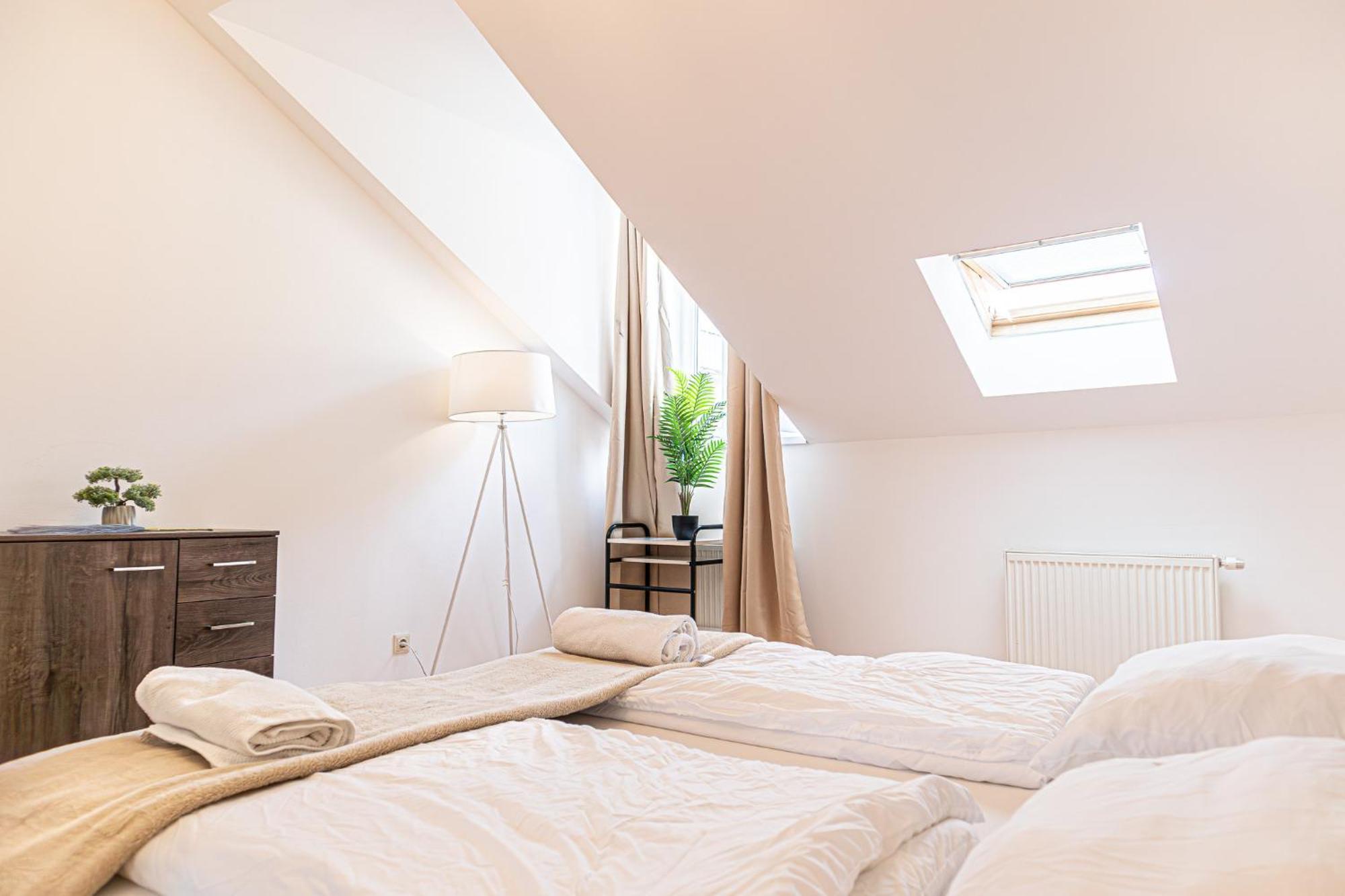 Spacious 2Br Apt Great Location - Near Schoenbrunn Wien Eksteriør bilde